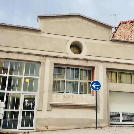 Loft 60m2 2-4 Personnes Avec Garage Et Wifi 3 Rue St Joseph St Etienne Proche Centre-ville 생테티엔